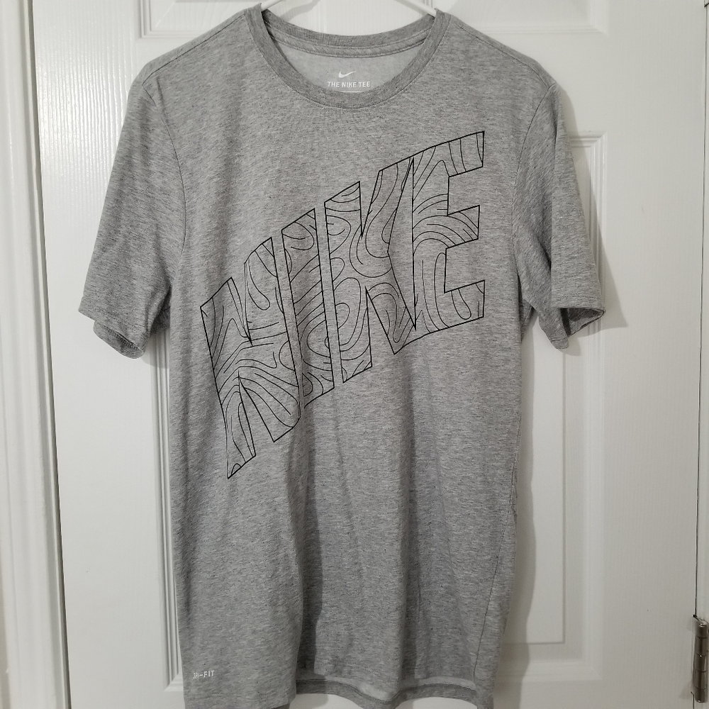 Nike DriFit Wavy Nike The Nike Tee M NWOT Gray